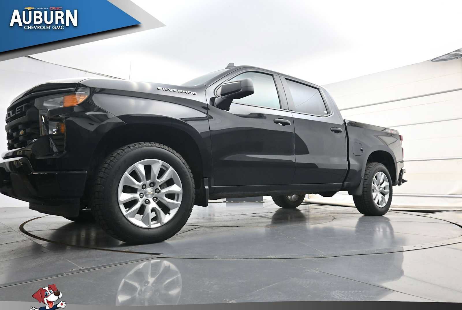 Used 2023 Chevrolet Silverado 1500 Custom AWD/4WD image 20