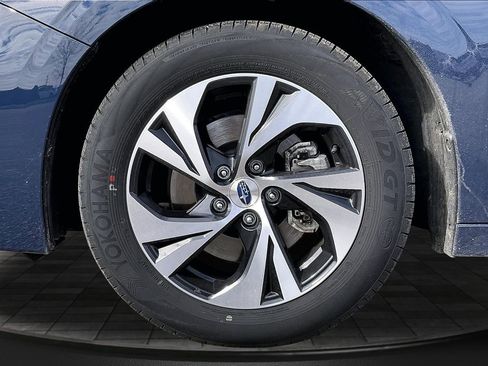 Used 2025 Subaru Legacy Premium image 8