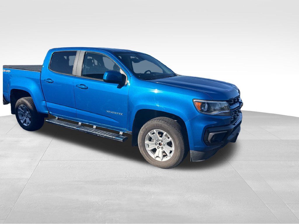 Used 2021 Chevrolet Colorado LT w/ Safety Package AWD/4WD image 8