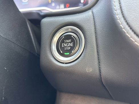 Used 2023 Chevrolet Tahoe Z71 image 24