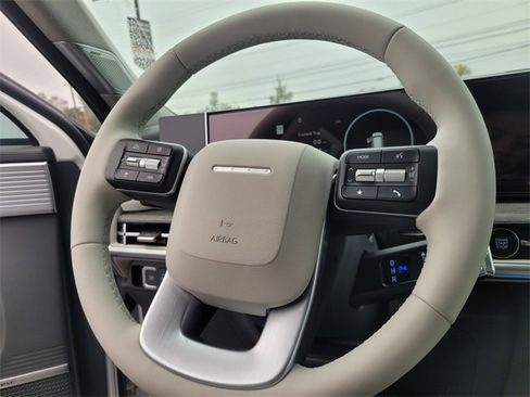 New 2026 Hyundai Santa Fe Limited image 15