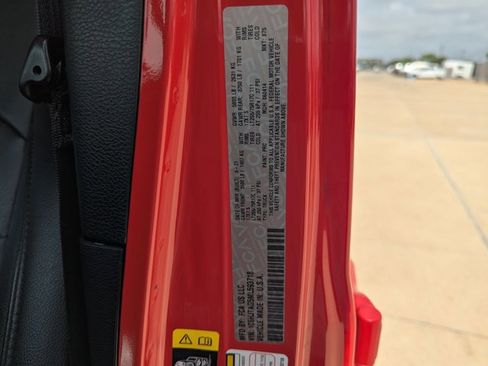 Used 2021 Jeep Gladiator Sport image 18