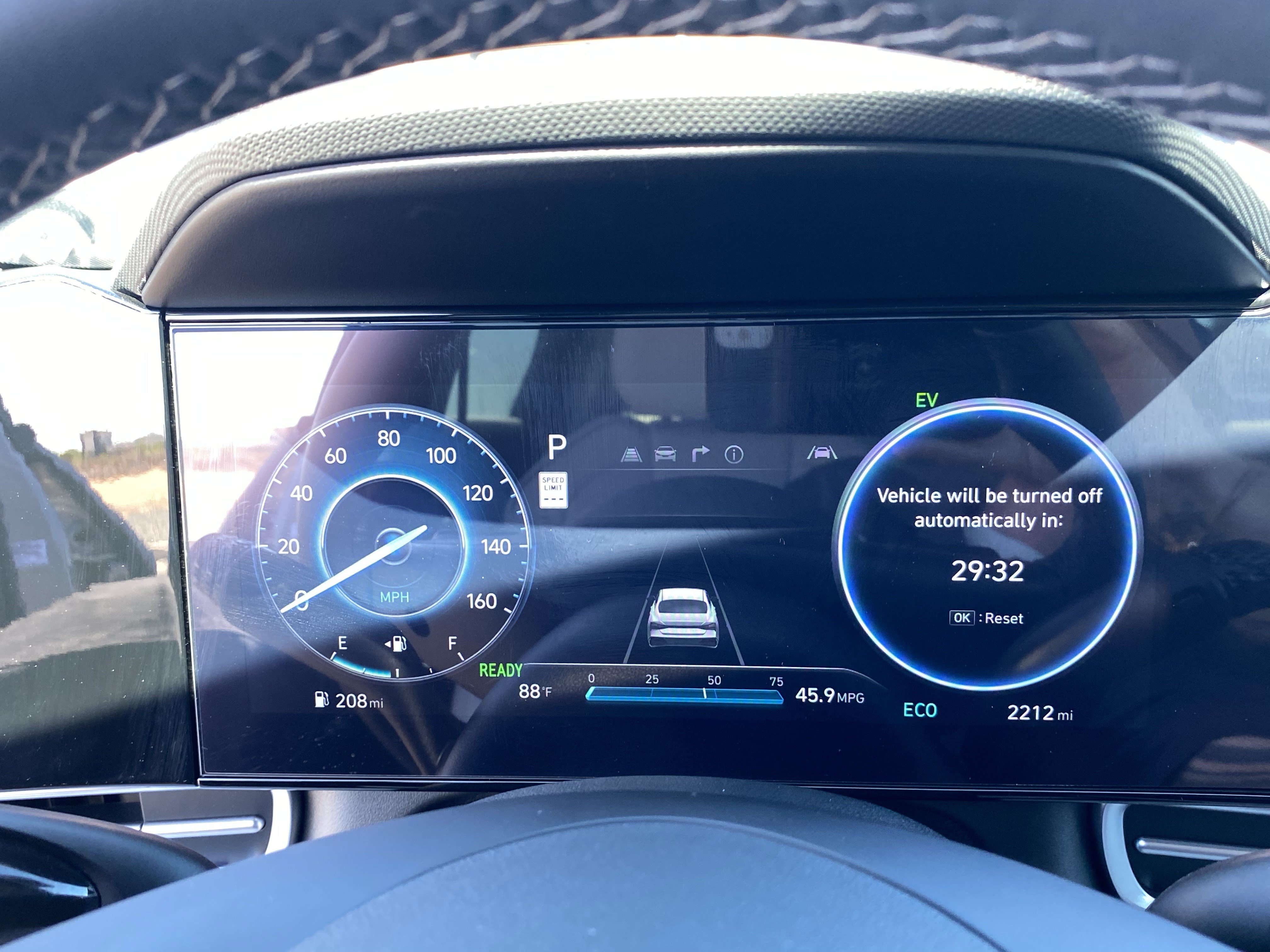 Certified 2026 Hyundai Elantra Limited FWD image 29