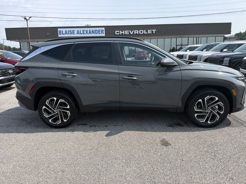 New 2026 Hyundai Tucson SEL Plus AWD/4WD image 2