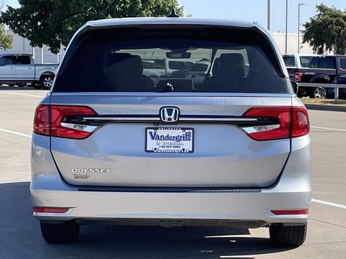 Used 2021 Honda Odyssey EX-L image 5