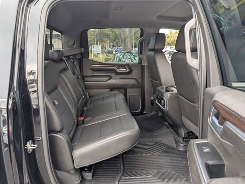Used 2022 GMC Sierra 1500 SLT w/ SLT Premium Plus Package image 19
