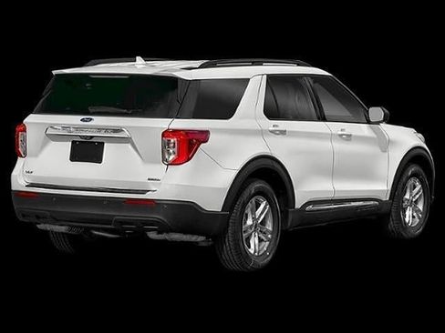 Used 2020 Ford Explorer XLT RWD image 13
