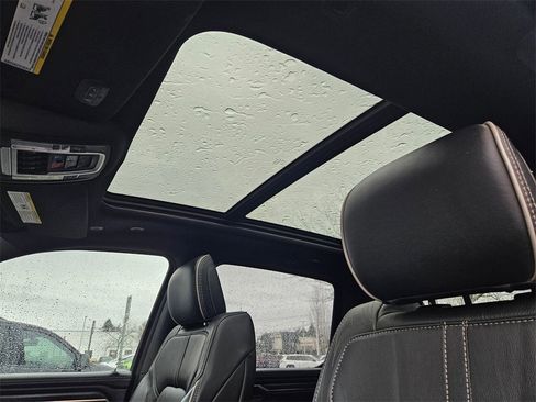 Used 2019 RAM 1500 Limited image 27