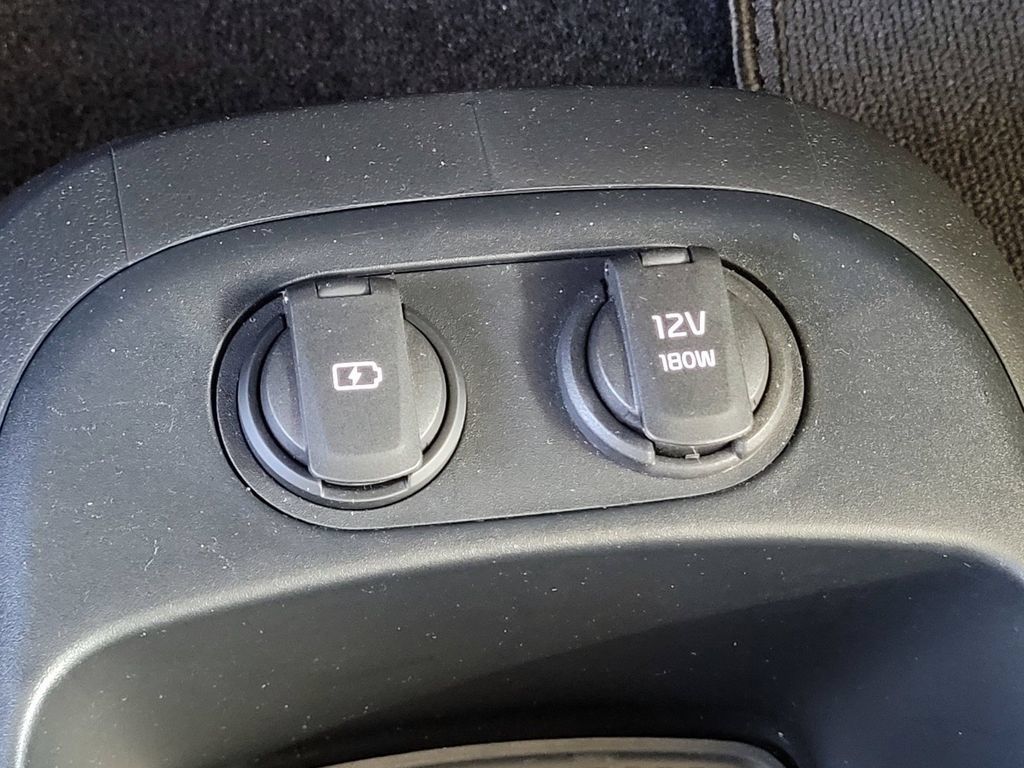 Used 2023 Kia EV6 Wind AWD/4WD image 9