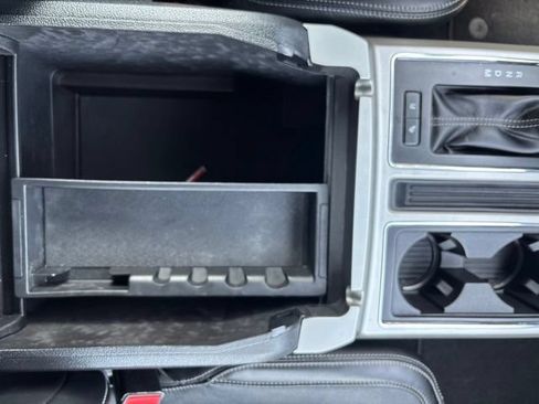 Used 2018 Ford F150 Lariat w/ Equipment Group 502A Luxury AWD/4WD image 28