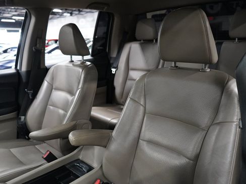 Used 2017 Honda Ridgeline RTL-T image 10