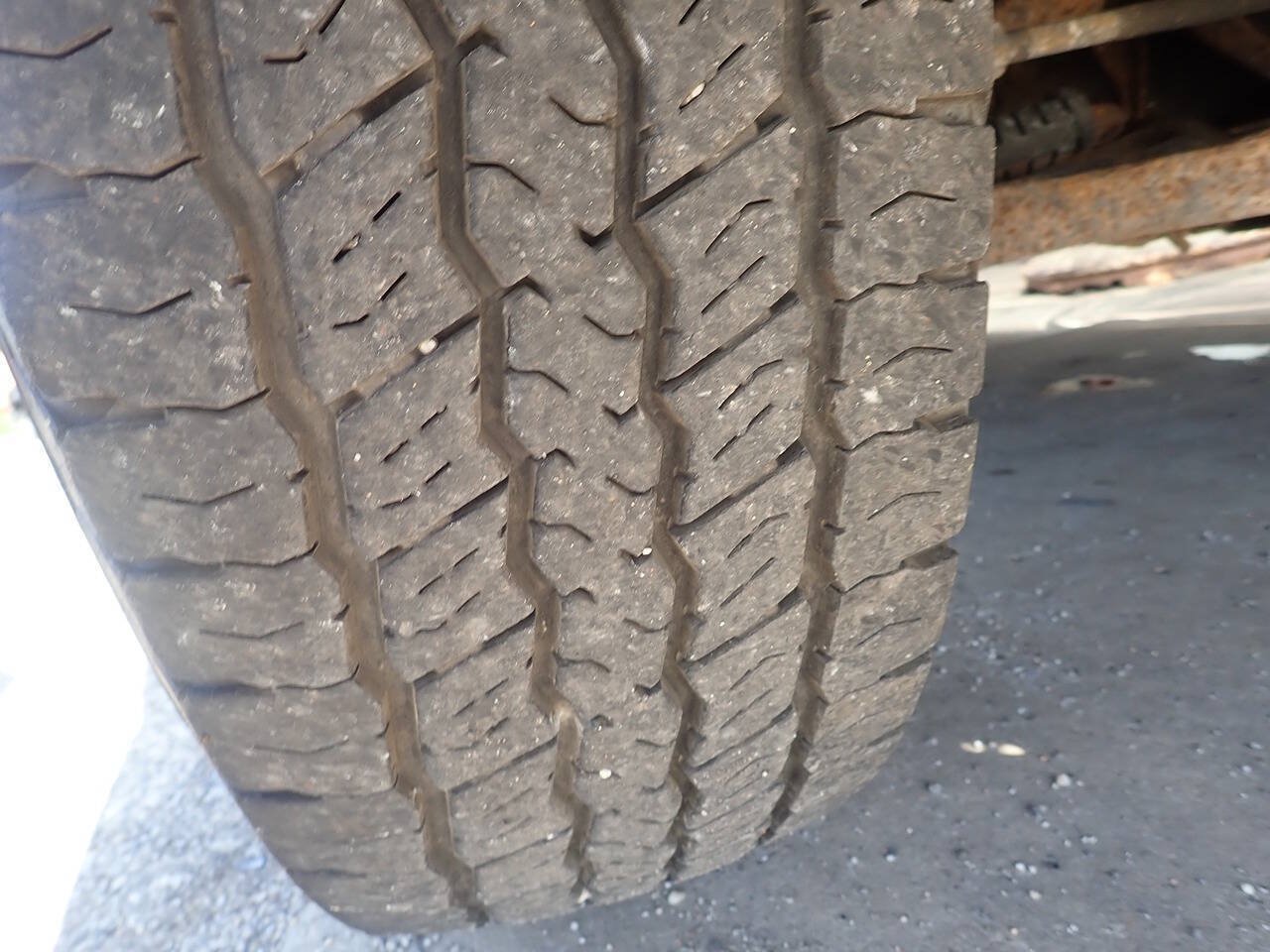 Used 2014 Chevrolet Express 2500 RWD image 28