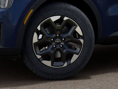 New 2026 Kia Sorento S FWD image 9