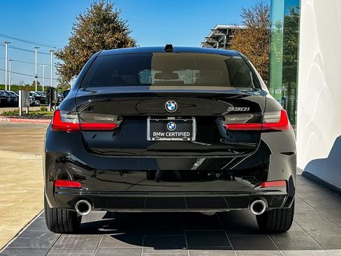 Certified 2023 BMW 330i Sedan w/ Premium Package image 6
