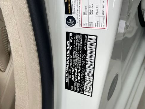 Used 2019 Mercedes-Benz S 450 4MATIC Sedan image 33
