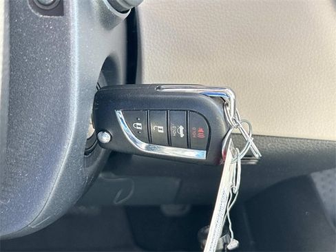 Used 2025 Toyota Corolla LE image 23