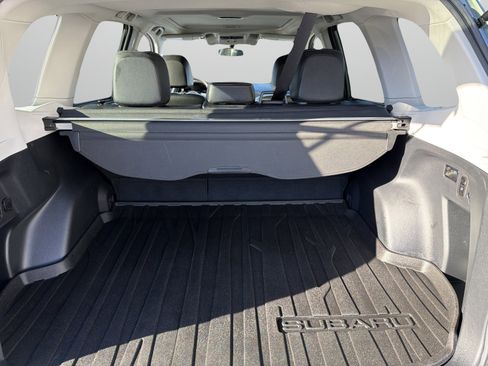Used 2017 Subaru Forester 2.5i Touring image 7