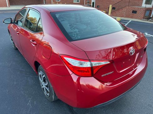 Used 2015 Toyota Corolla LE image 5
