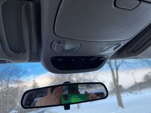 Used 2004 Toyota Sequoia SR5 image 39