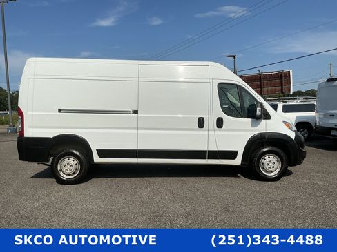 Used 2023 RAM ProMaster 2500 FWD image 6