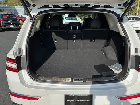 Used 2025 Genesis GV80 2.5T image 12