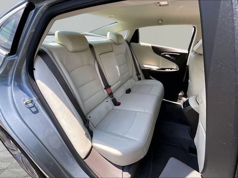 Used 2024 Chevrolet Malibu LT FWD image 17