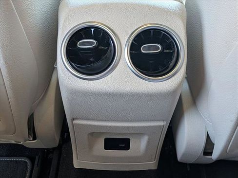 Certified 2022 Mercedes-Benz CLA 250 image 17