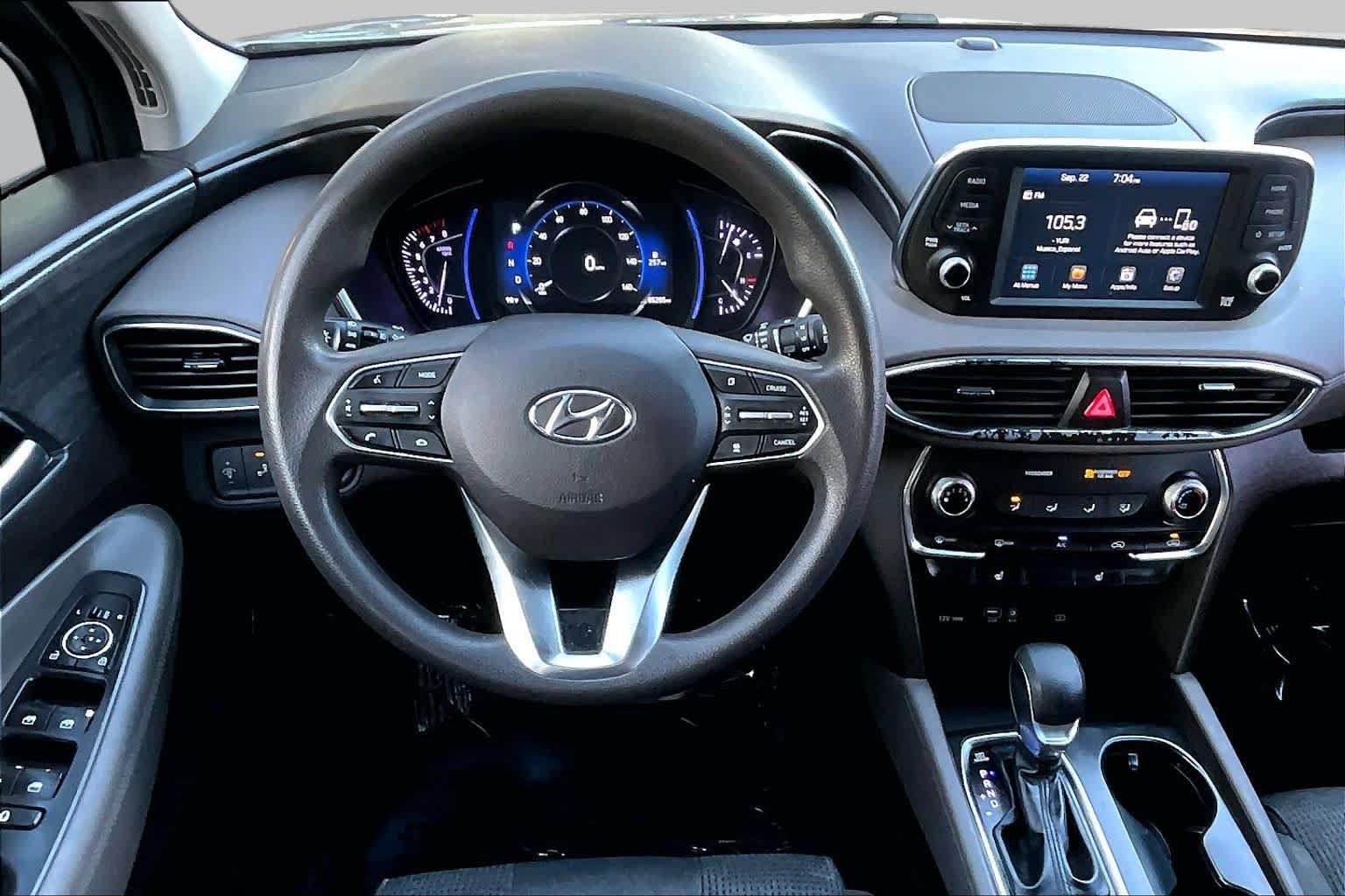 Used 2019 Hyundai Santa Fe SEL FWD image 6