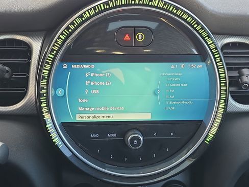 Used 2022 MINI Cooper 4-Door Hardtop image 27