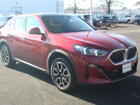 Used 2025 BMW X2 xDrive28i w/ Convenience Package image 1