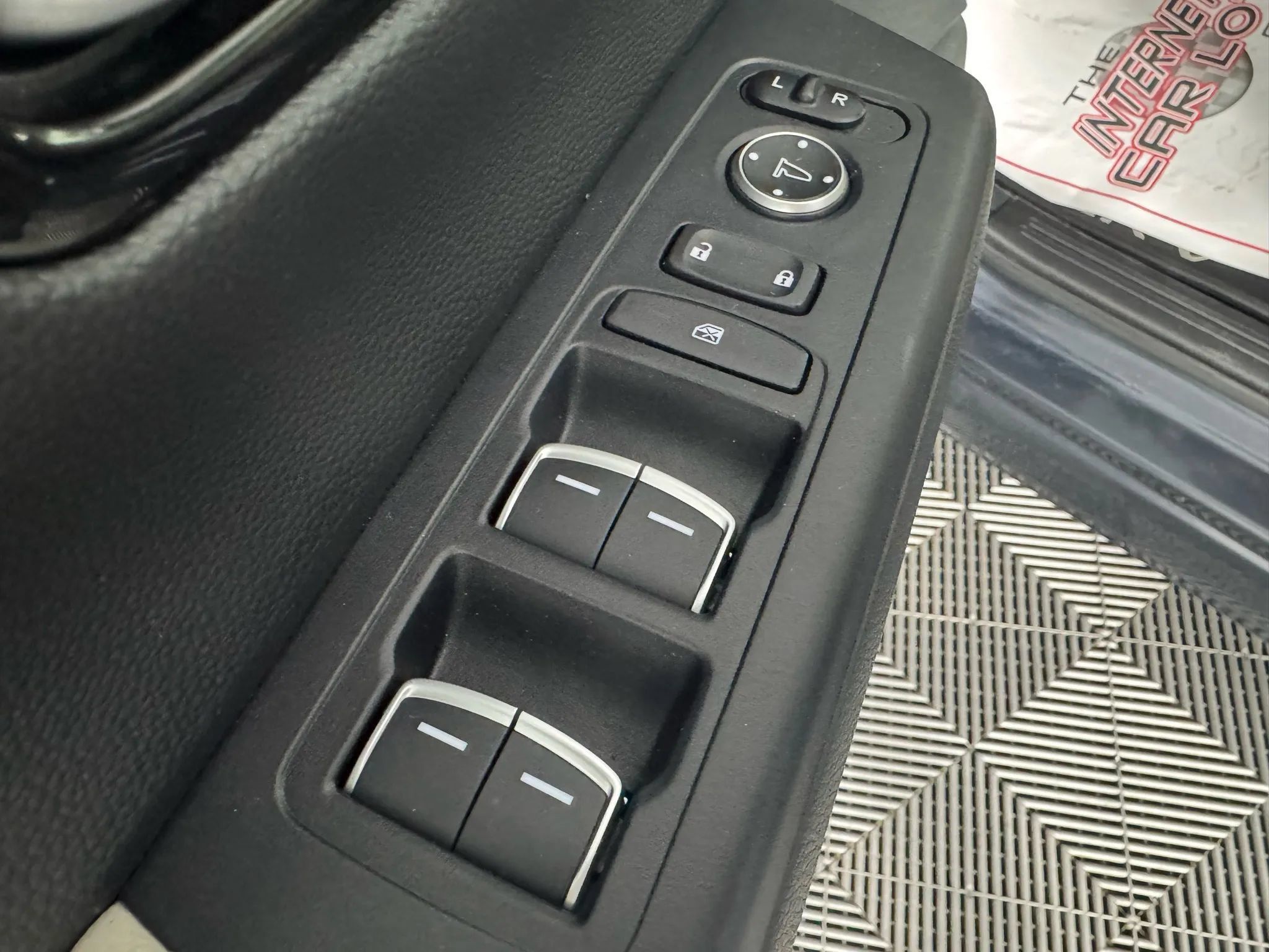 Used 2024 Honda CR-V EX-L image 43
