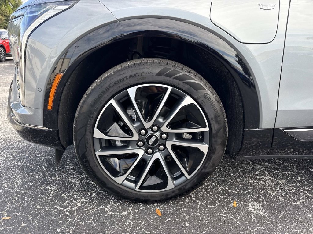 New 2025 Cadillac Optiq Sport 1 AWD/4WD image 10