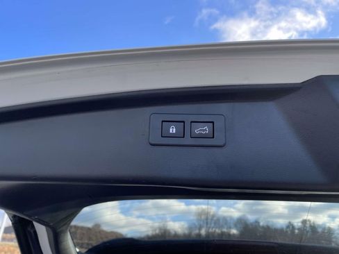 Used 2020 Subaru Outback Limited w/ Popular Package #2 image 29