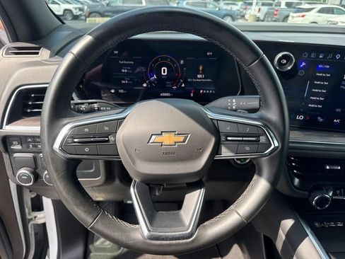 Used 2025 Chevrolet Tahoe LT RWD image 21