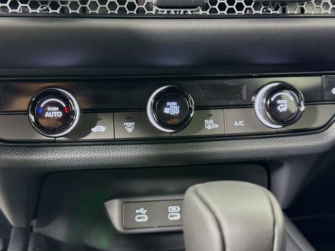 New 2026 Honda HR-V Sport image 16