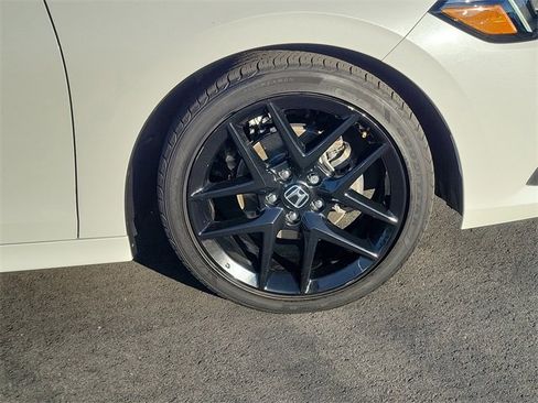 Certified 2023 Honda Civic Sport image 5