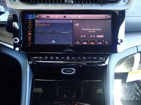 New 2026 Jeep Grand Cherokee Limited Reserve image 18