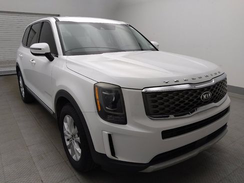 Used 2020 Kia Telluride LX FWD image 13