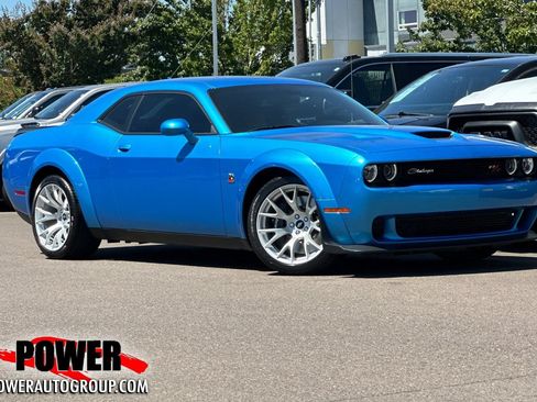Used 2023 Dodge Challenger R/T Scat Pack RWD image 1