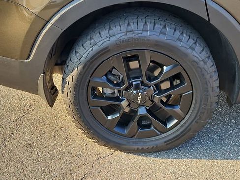 Used 2024 Kia Telluride SX Prestige X-Pro image 5