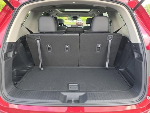 New 2025 Honda Pilot Touring image 23