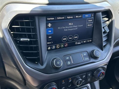 Used 2022 GMC Acadia AT4 w/ Preferred Package AWD/4WD image 13