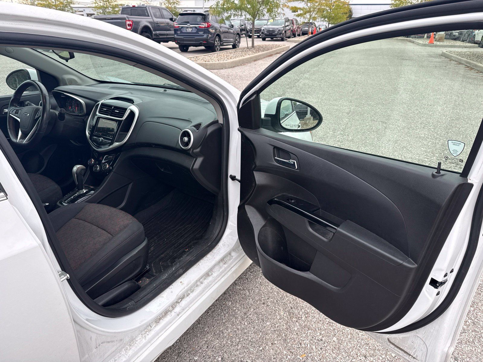 Used 2019 Chevrolet Sonic LT w/ Convenience Package FWD image 22