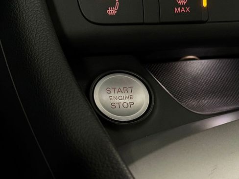 Used 2017 Audi Q3 2.0T Premium image 22