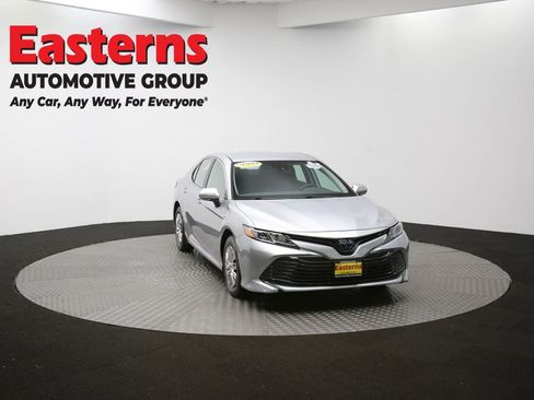 Used 2020 Toyota Camry LE w/ Fleet Convenience Package image 46