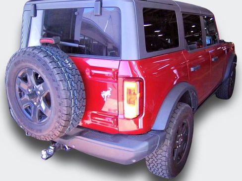 Used 2025 Ford Bronco Big Bend w/ Black Diamond Package AWD/4WD image 21