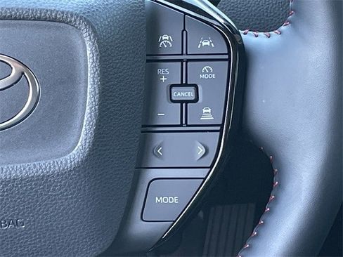 Used 2026 Toyota Prius Plug-In Hybrid image 13