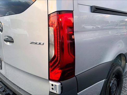 New 2026 Mercedes-Benz Sprinter 2500 image 14