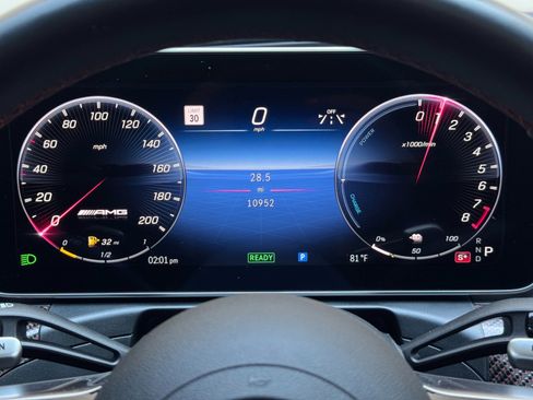 Used 2024 Mercedes-Benz C 63 AMG S image 22