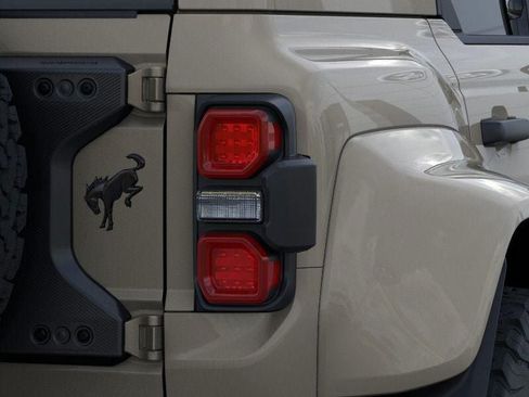New 2026 Ford Bronco Raptor w/ Interior Carbon Fiber Pack AWD/4WD image 23